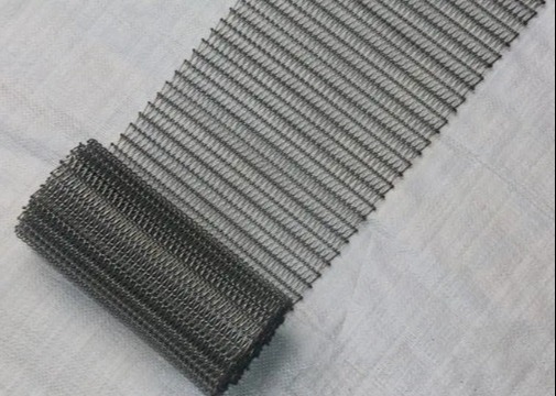 Nastro trasportatore a rete resistente all'olio Tessuto bilanciato in acciaio inossidabile 304