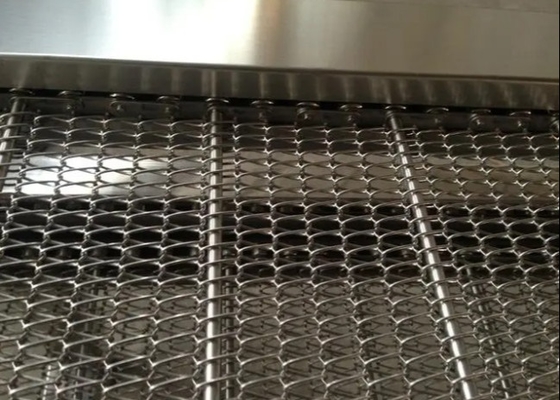 Catena di pulizia Mesh Conveyor Belt Anti Oxidization di acciaio inossidabile della carota 304