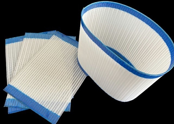 Cintura a maglia di poliestere a ciclo medio per la fabbricazione di carta